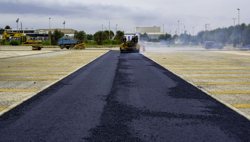 Asphalt Driveway Resealing Costs — Cost of Asphalt Driveway Resealing