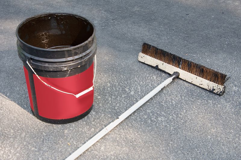 Hot Tar Driveway Sealing in Sarasota, FL