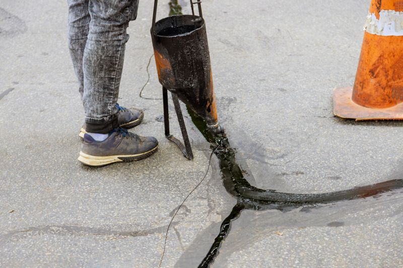 Hot Tar Driveway Sealing in Miami Dade County, FL